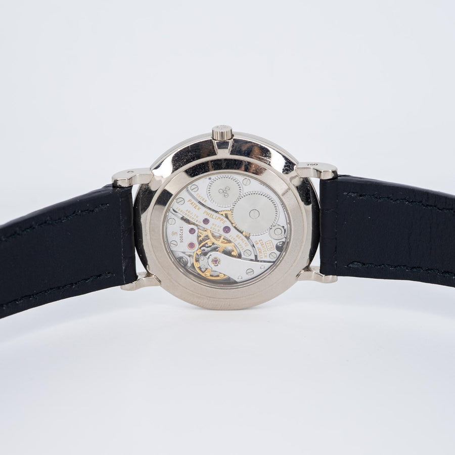 นาฬิกา Patek Philippe Patek Philippe Calatrava Limited Japan 18K White Gold Size 33.5mm.# (Used) #vrpa 1001