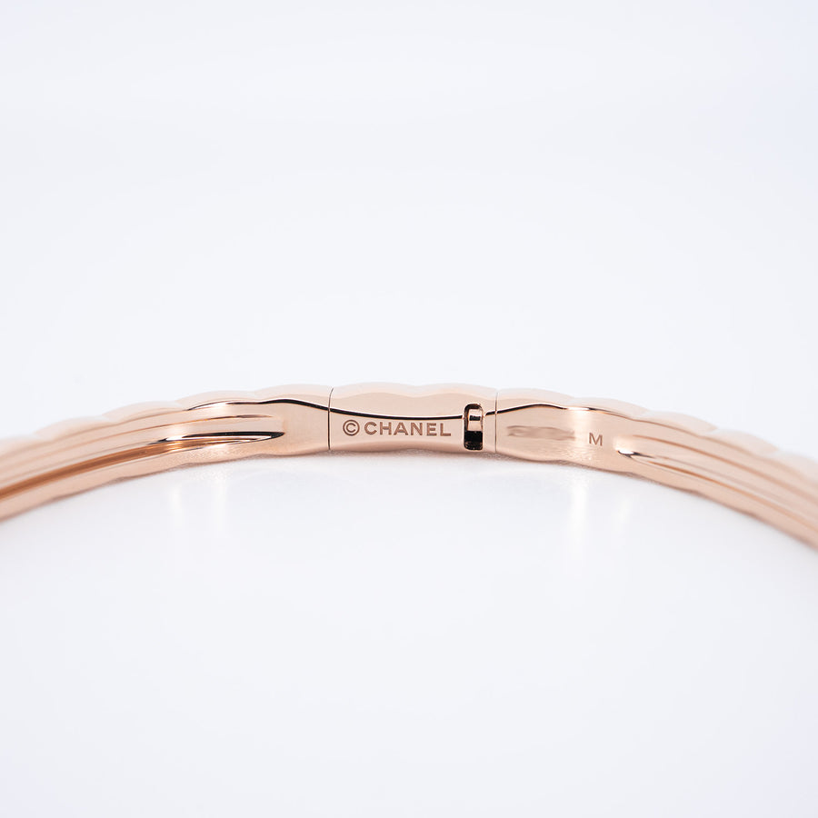 กำไลข้อมือ Chanel Coco Crush Bracelet with diamonds, Mini model Beige Gold Size M# (Used) #vrch 0993