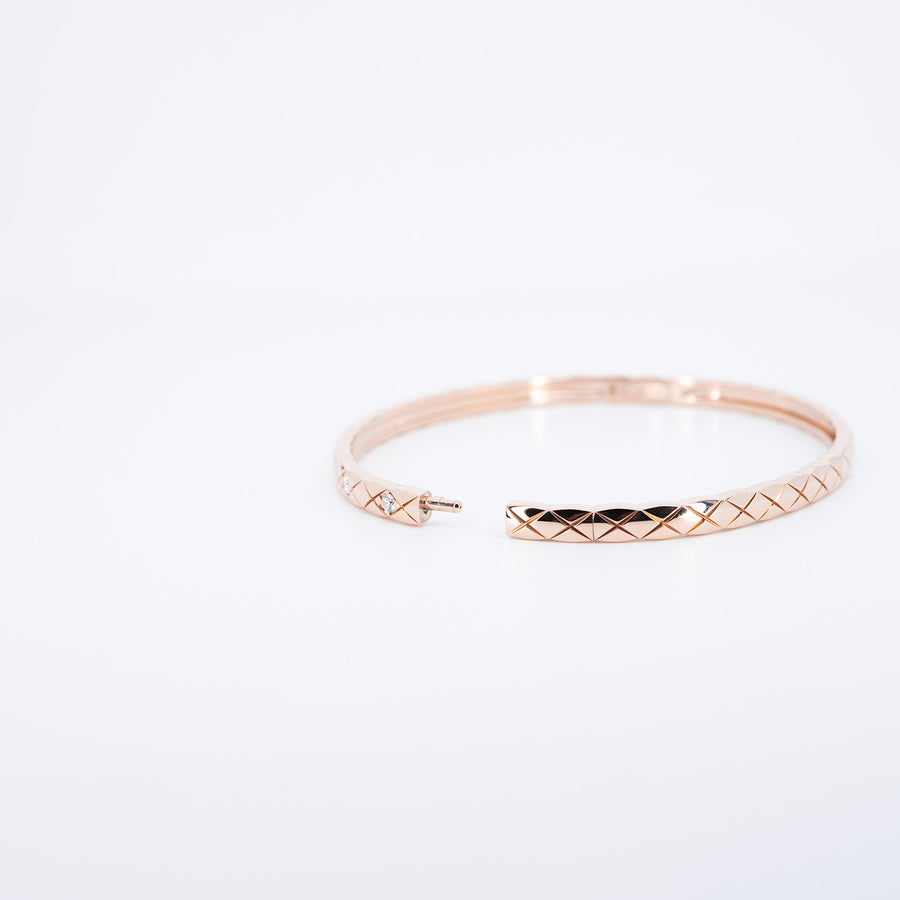 กำไลข้อมือ Chanel Coco Crush Bracelet with diamonds, Mini model Beige Gold Size M# (Used) #vrch 0993