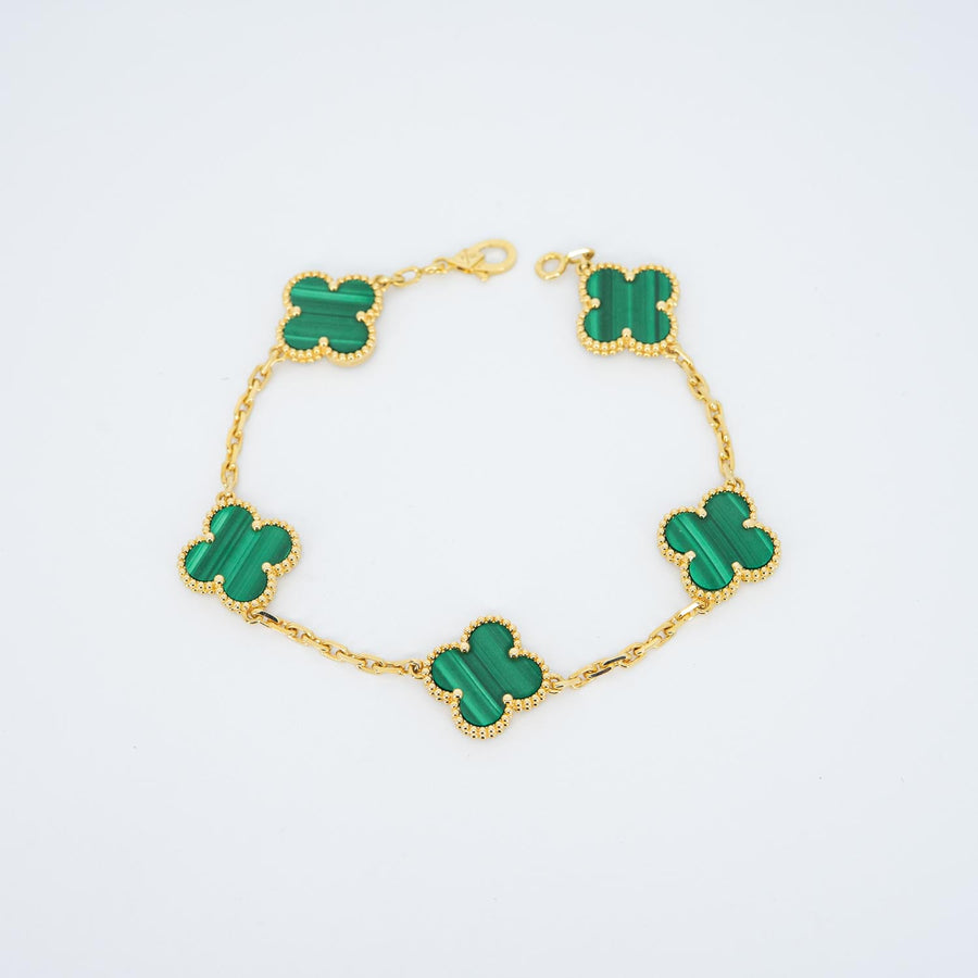 สร้อยข้อมือ Van Cleef & Arpels Vintage Alhambra Bracelet, 5 motifs, Malachite 18K Yellow Gold Size 18 cm.# (Used) #vrvab 7563