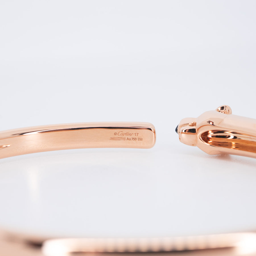 **Sold**กำไลข้อมือ Cartier Panthère de Cartier bracelet, onyx, set with 2 tsavorite garnets 18K Rose Gold Size 17# (Used) #vrcab 7570