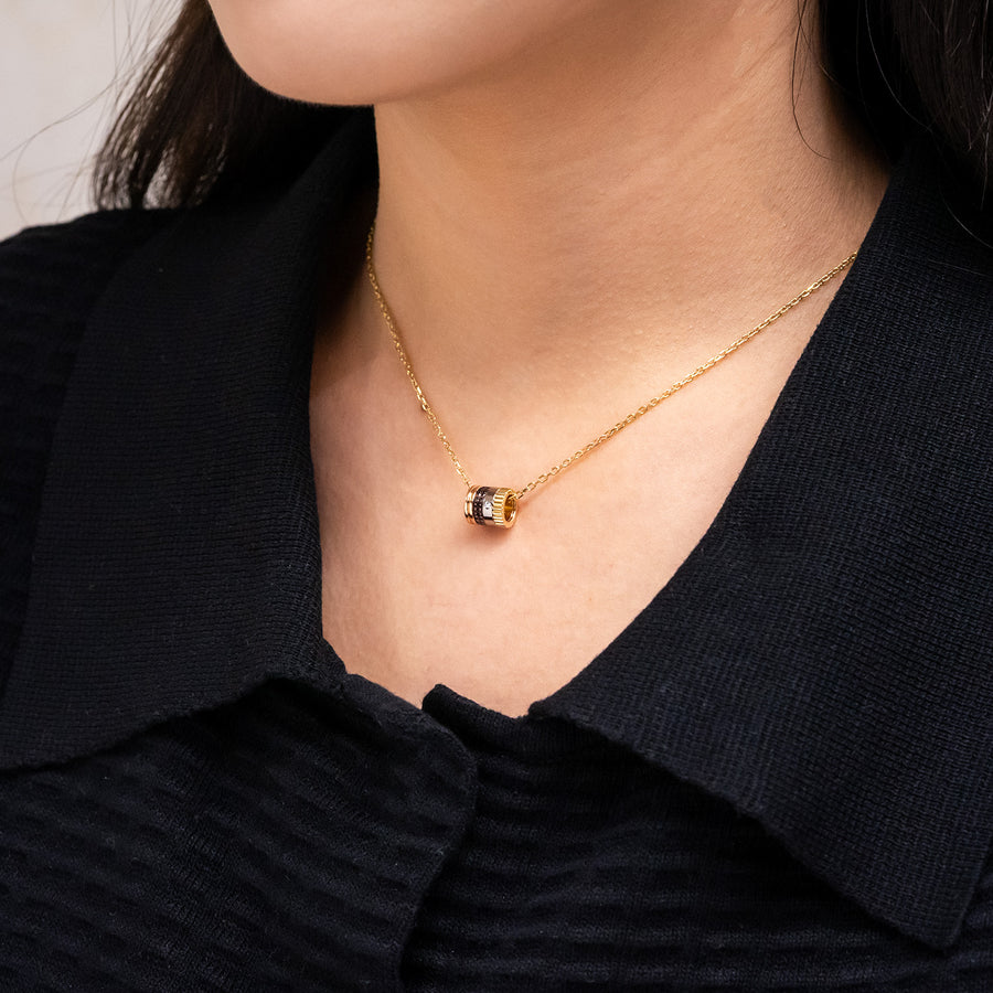 สร้อยและจี้ Boucheron Quatre Classique Mini Pendant 18K 3Colors Size 38/42/45cm.# (Used) #vrbonlimt 7546