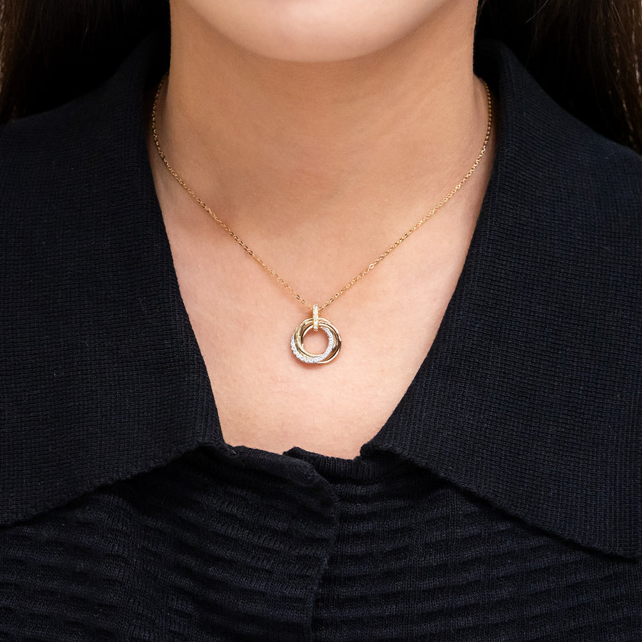 สร้อยและจี้ Cartier Trinity pendant, small model, half-paved 18K 3 Colors Size 38-42cm.# (Used) #vrcanlimt 7530