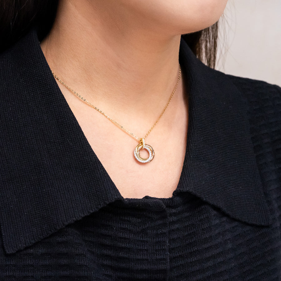 สร้อยและจี้ Cartier Trinity pendant, small model, half-paved 18K 3 Colors Size 38-42cm.# (Used) #vrcanlimt 7530