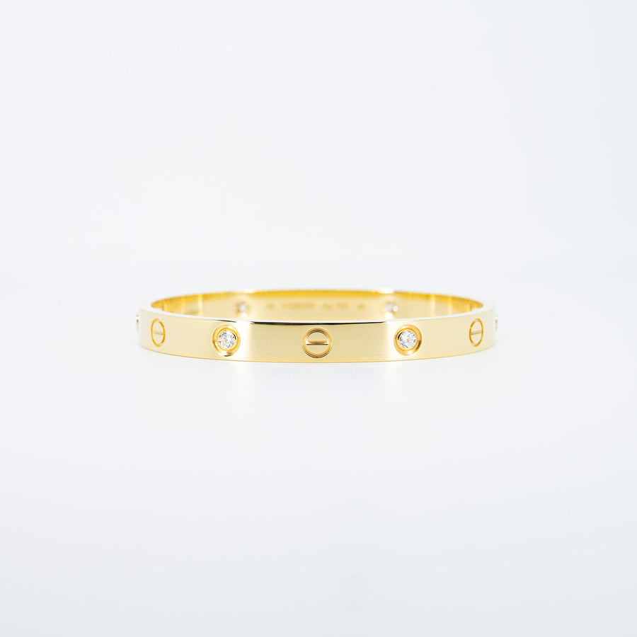 กำไลข้อมือ Cartier Love Bracelet, 4 diamonds 18K Yellow Gold Size 16# (Used) #vrca 1006