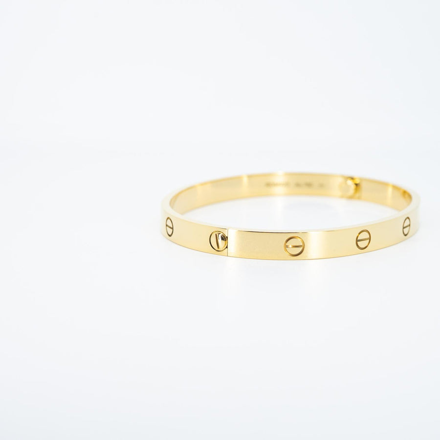 กำไลข้อมือ Cartier Love Bracelet 18K Yellow Gold Size 19# (Used) #vrca 1009