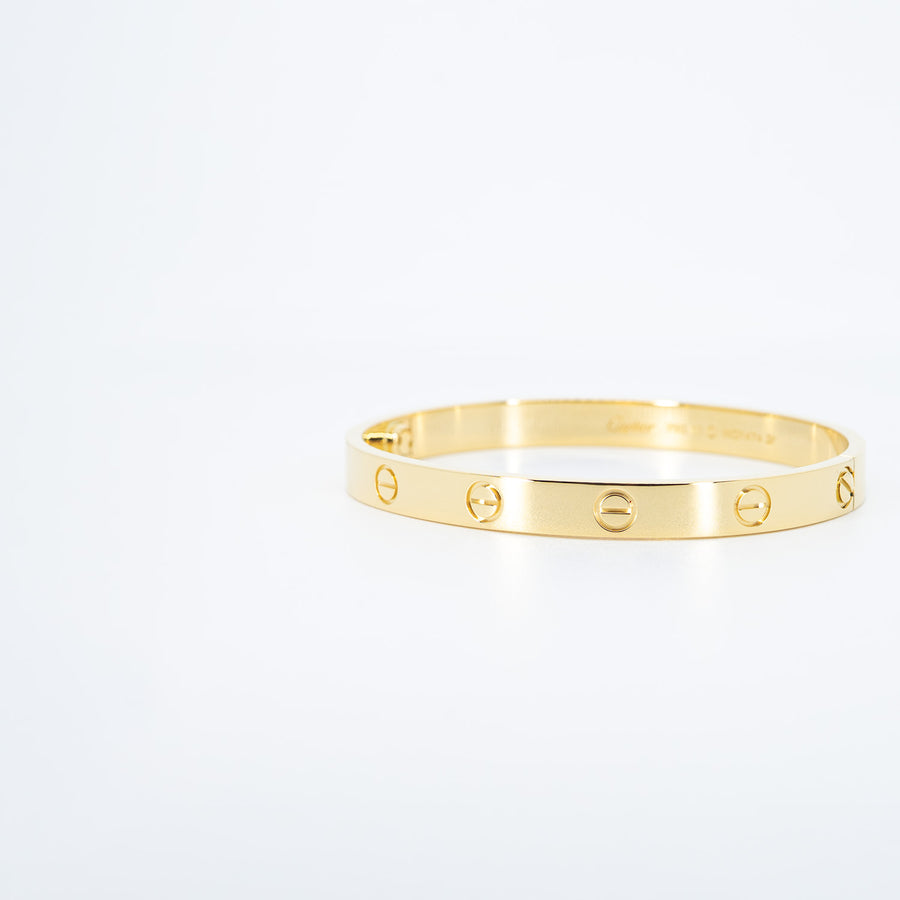 กำไลข้อมือ Cartier Love Bracelet 18K Yellow Gold Size 17# (Used) #vrca 1029