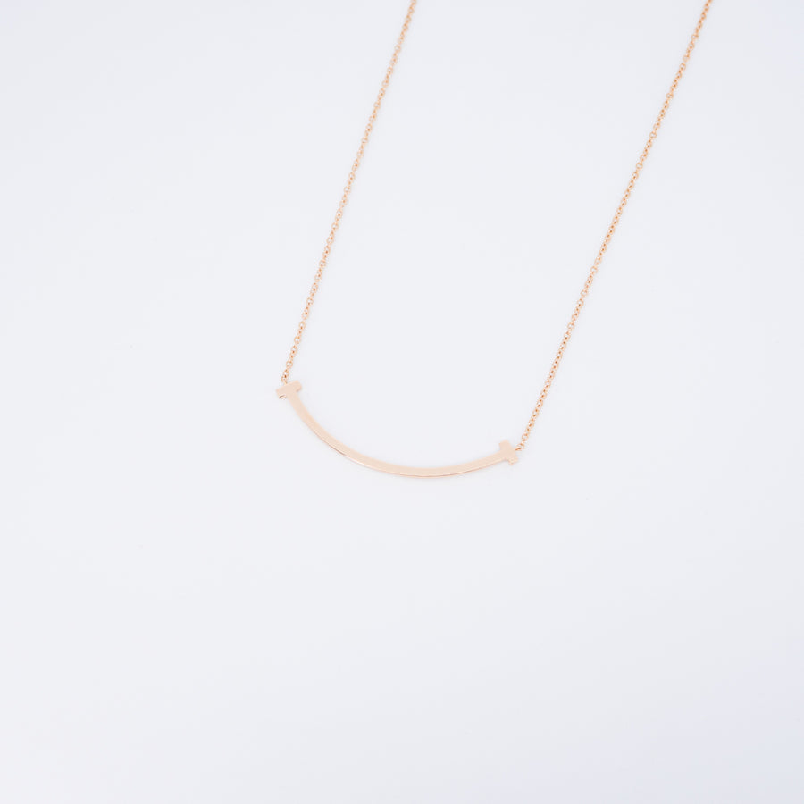 สร้อยและจี้ Tiffany & Co. Tiffany T Smile Pendant with Diamonds, Small 18K Rose Gold Size 40cm.# (Used) #vrtinlimt 7586