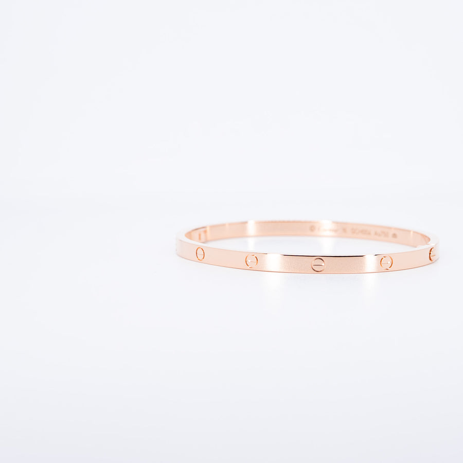 กำไลข้อมือ Cartier Love Bracelet, Small Model 18K Rose Gold Size 16# (Used) #vrcabim 7632