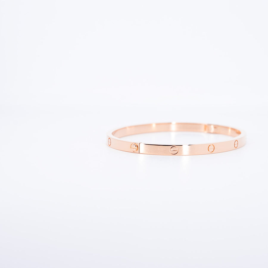 กำไลข้อมือ Cartier Love Bracelet, Small Model 18K Rose Gold Size 16# (Used) #vrcabim 7632