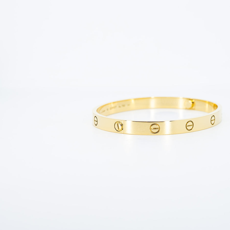 กำไลข้อมือ Cartier Love Bracelet 18K Yellow Gold Size 19# (Used) #vrca 1046