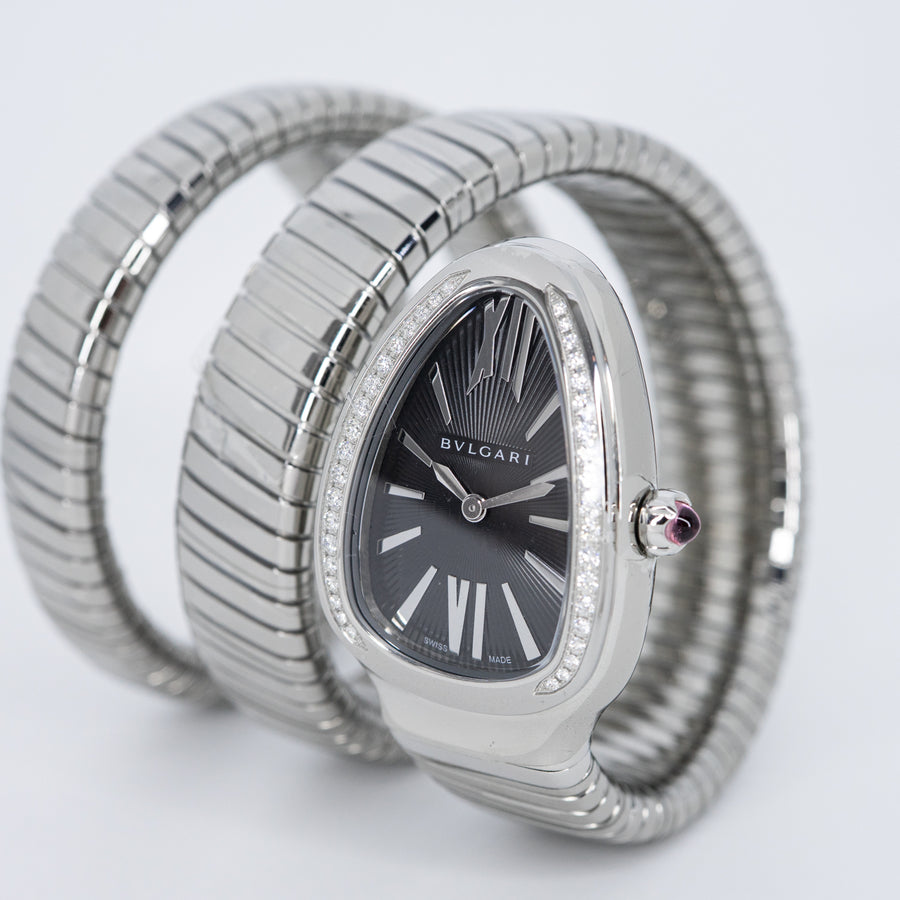 นาฬิกา Bvlgari Serpenti Tubogas double spiral watch with stainless steel case and bracelet, bezel set with brilliant-cut diamonds and black dial with guilloché soleil treatment Size S# (Used) #vrbv 1051
