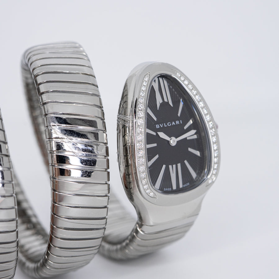 นาฬิกา Bvlgari Serpenti Tubogas double spiral watch with stainless steel case and bracelet, bezel set with brilliant-cut diamonds and black dial with guilloché soleil treatment Size S# (Used) #vrbv 1051