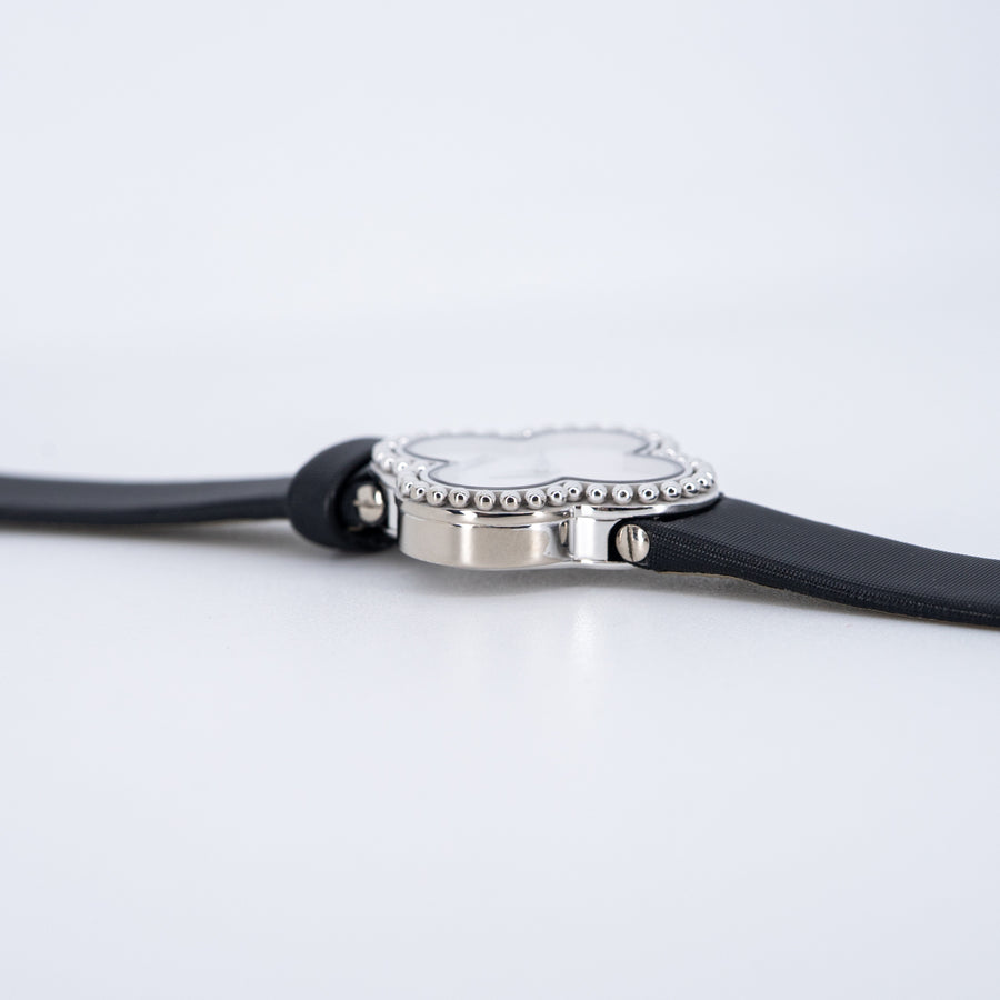 **Hold K.M**นาฬิกา Van Cleef & Arpels Alhambra watch, small model, Mother-of-pearl 18K White Gold (Used) #vrvaw 7621