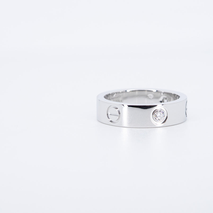 แหวน Cartier Love Ring, classic model, 3 diamonds 18K White Gold Size 56# (Used) #vrcarimt 7639