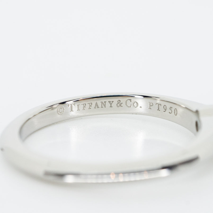 แหวน Tiffany & Co. The Tiffany Setting Platinum950 with 0.22carat G VS2 Diamond Size 47# (Used) #vrtixim 1334
