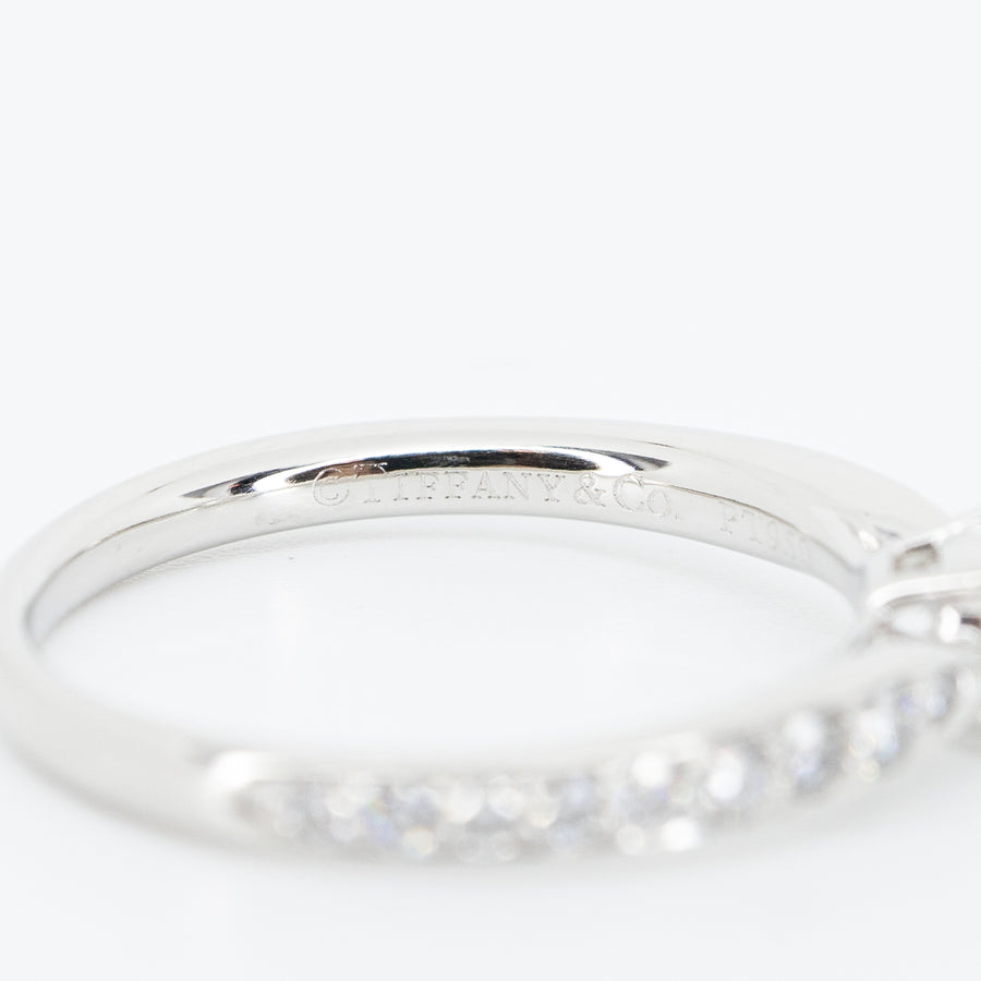 แหวน Tiffany & Co. Tiffany Harmony Solitaire Ring Pave Diamonds 0.28ct F VVS1 Platinum950 Size 47# (Used) #vrtirim 4391